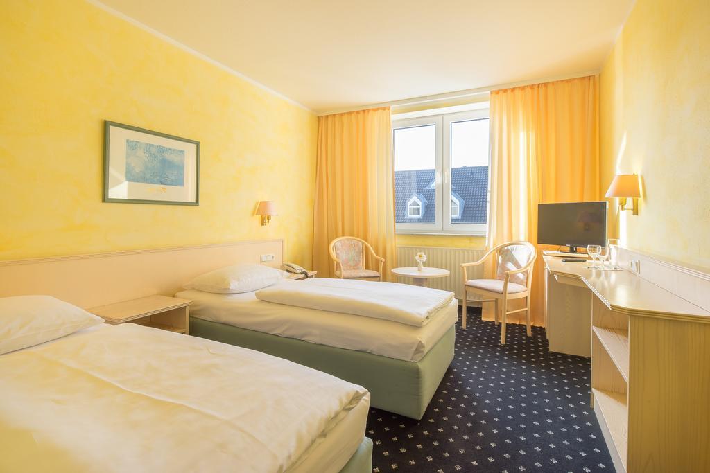 Trip Inn Hotel Astoria Göttingen Szoba fotó